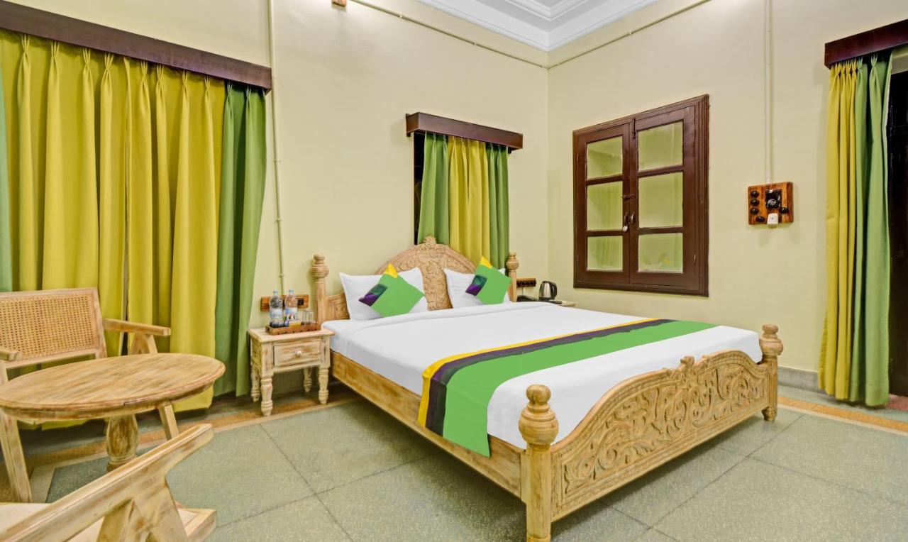 Treebo The Regal House, Near Fateh Sagar Lake Udaipur Esterno foto