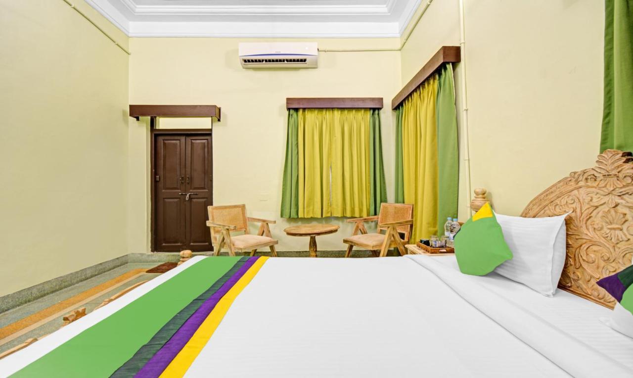 Treebo The Regal House, Near Fateh Sagar Lake Udaipur Esterno foto