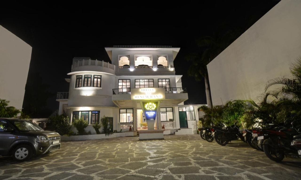 Treebo The Regal House, Near Fateh Sagar Lake Udaipur Esterno foto
